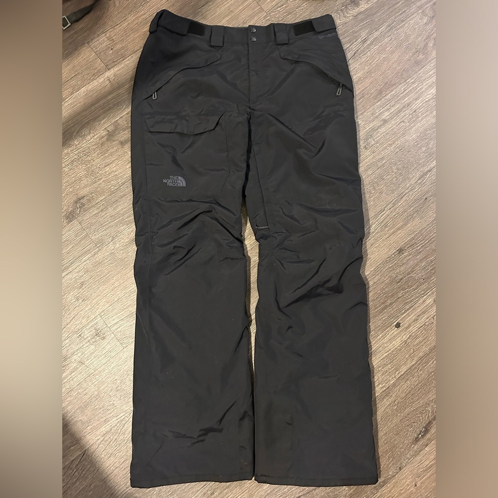 Men’s North Face Hyvent ski pants